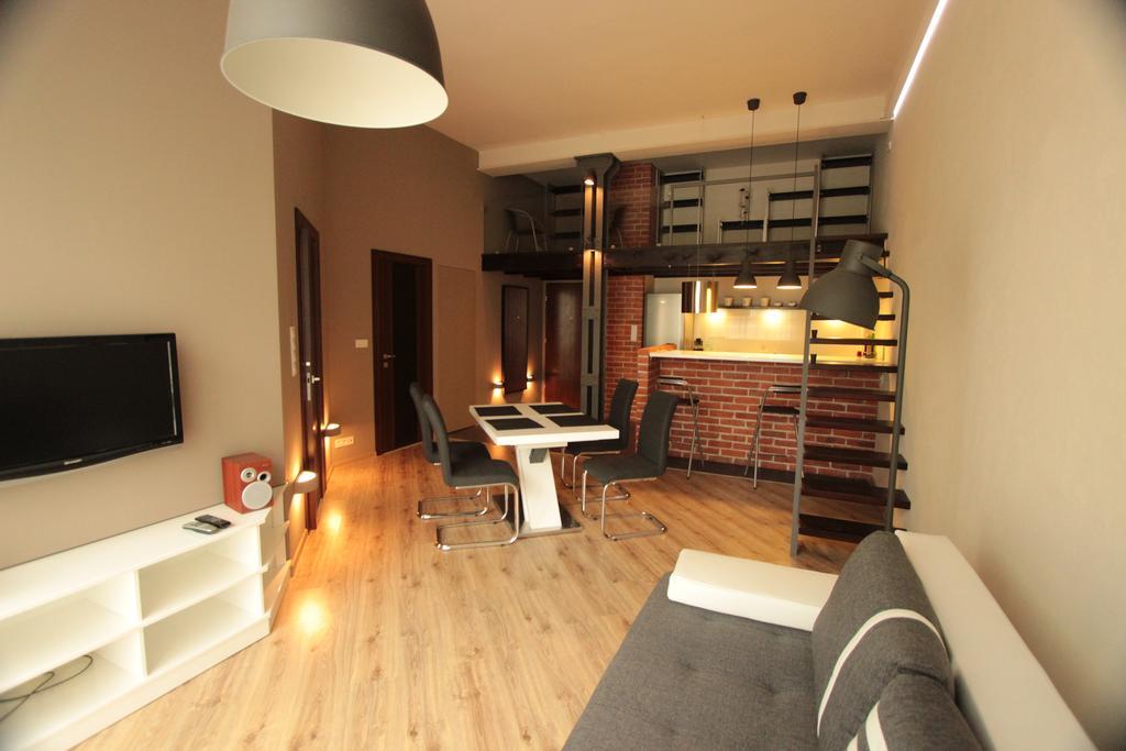 Loft Niezapominajka W Tobaco Park Apartment Lodz  Room photo